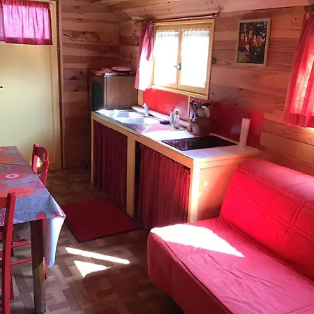 Prázdninový dům Les Roulottes Du Petit Brimeux